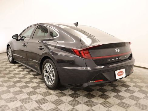 Used 2023 Hyundai Sonata SEL image 3
