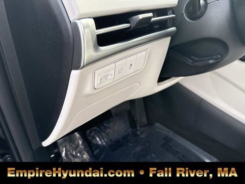 Certified 2025 Hyundai Tucson SEL image 22