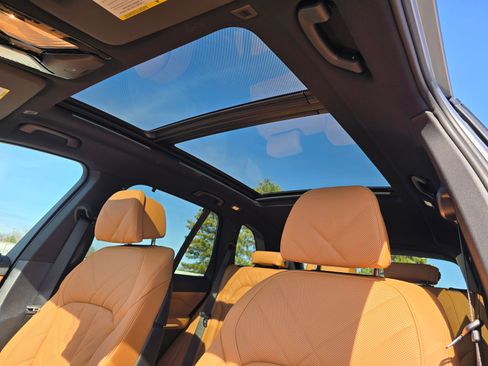 New 2026 BMW X5 xDrive50e w/ Executive Package image 56