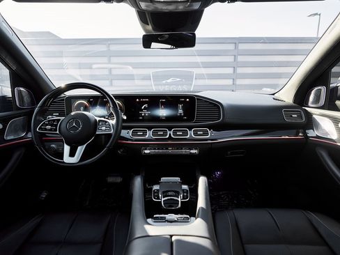 Used 2021 Mercedes-Benz Maybach GLS 600 Maybach GLS 600 image 62