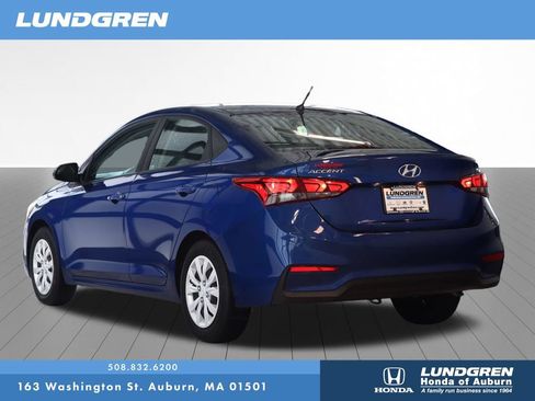 Used 2021 Hyundai Accent SE FWD image 3