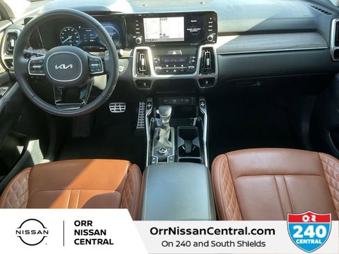 Used 2023 Kia Sorento SX Prestige image 16
