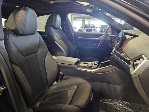 Certified 2023 BMW i4 eDrive40 w/ Premium Package RWD image 33