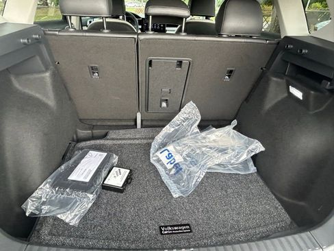 New 2026 Volkswagen Taos SE FWD image 55