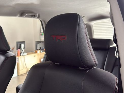 Used 2024 Toyota 4Runner TRD Off-Road Premium image 13