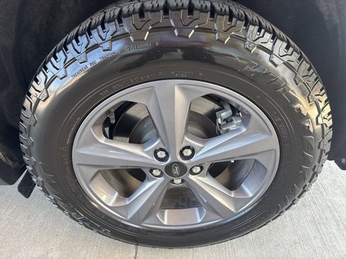 Certified 2023 Ford Edge SEL w/ Sport Appearance Package image 19
