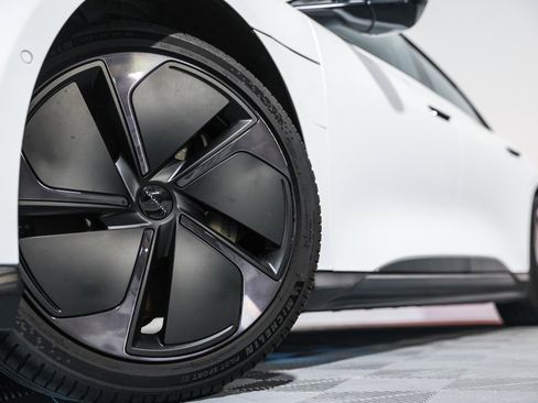 Used 2024 Lucid Air Pure image 11