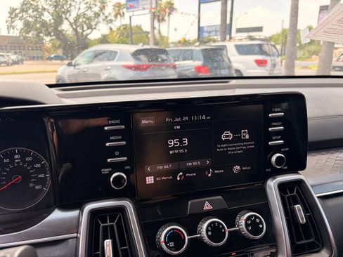 Used 2023 Kia Sorento LX FWD image 19