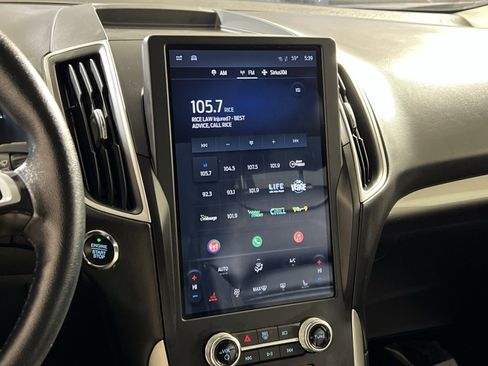 Used 2024 Ford Edge SEL image 16