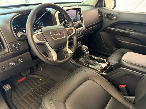 Used 2022 GMC Canyon Elevation w/ Elevation Premium Package AWD/4WD image 12