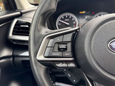 Used 2021 Subaru Forester Premium image 28