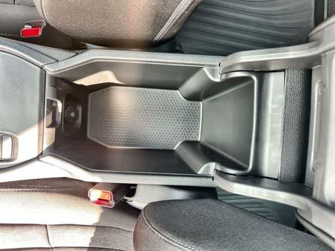 Certified 2025 Honda Accord SE image 27