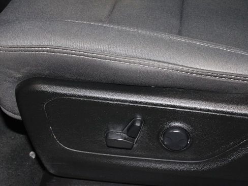 Used 2023 RAM 1500 Big Horn AWD/4WD image 25