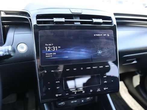 Certified 2024 Hyundai Santa Cruz XRT image 24