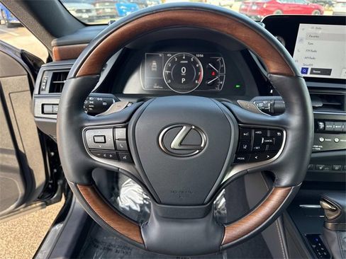 Certified 2025 Lexus ES 350 Luxury image 28