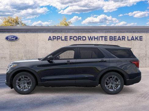 New 2026 Ford Explorer Active w/ Active Comfort Package AWD/4WD image 3