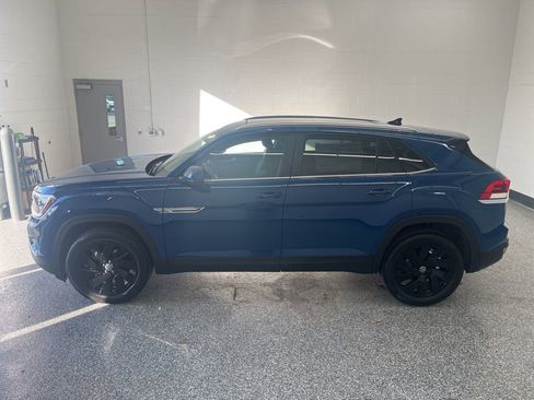 New 2026 Volkswagen Atlas Cross Sport SE AWD/4WD image 2