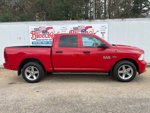 Used 2018 RAM 1500 Express w/ Express Value Package image 2
