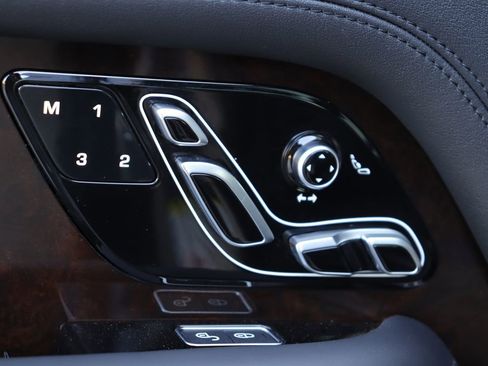 Used 2020 Land Rover Range Rover Long Wheelbase HSE image 46