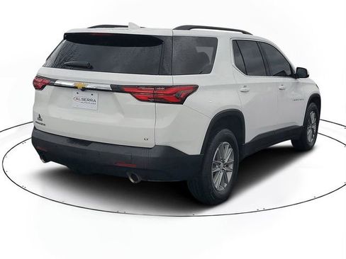 Certified 2022 Chevrolet Traverse LT FWD image 4