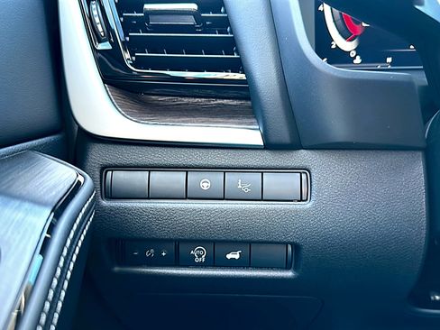 New 2026 Nissan Rogue Platinum w/ Platinum Premium Package image 26