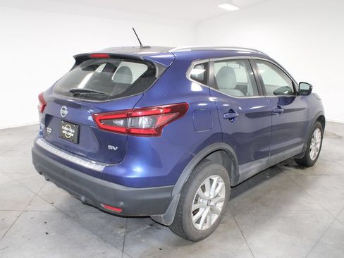 Used 2020 Nissan Rogue Sport SV FWD image 9