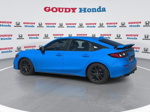 Certified 2024 Honda Civic Sport image 2