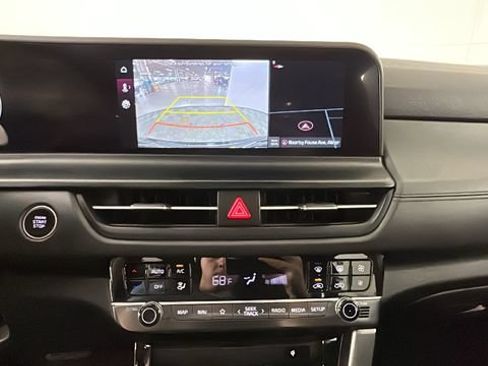 Used 2024 Kia Seltos EX AWD/4WD image 24