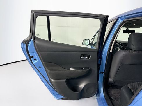 Used 2014 Nissan Leaf S w/ Charge Package image 24