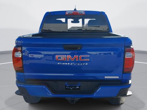 New 2026 GMC Canyon Elevation w/ Convenience Package image 6