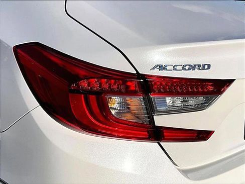 Used 2021 Honda Accord EX-L image 30