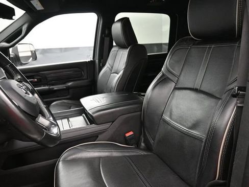 Used 2022 RAM 2500 Limited AWD/4WD image 8