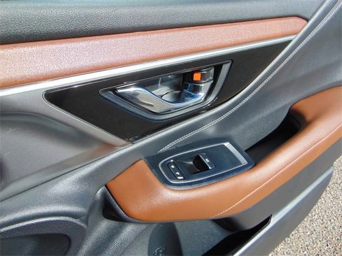 Used 2021 Subaru Outback Touring w/ Tech Package 2 image 27