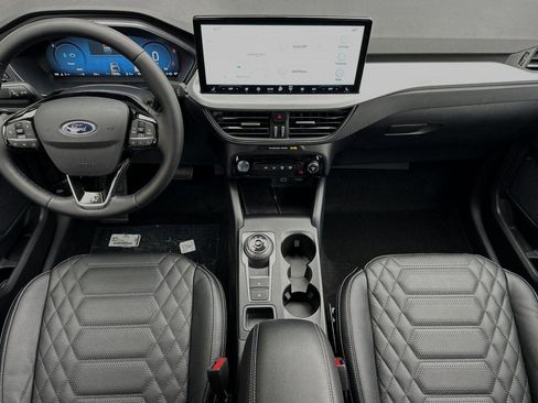 New 2024 Ford Escape SE w/ PHEV Premium Package image 10