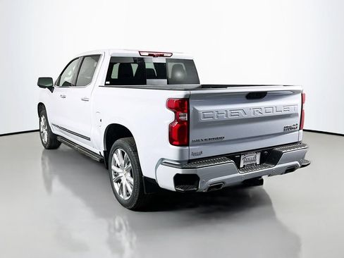 New 2026 Chevrolet Silverado 1500 High Country AWD/4WD image 7