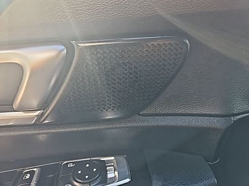 Used 2025 Kia Telluride S image 11