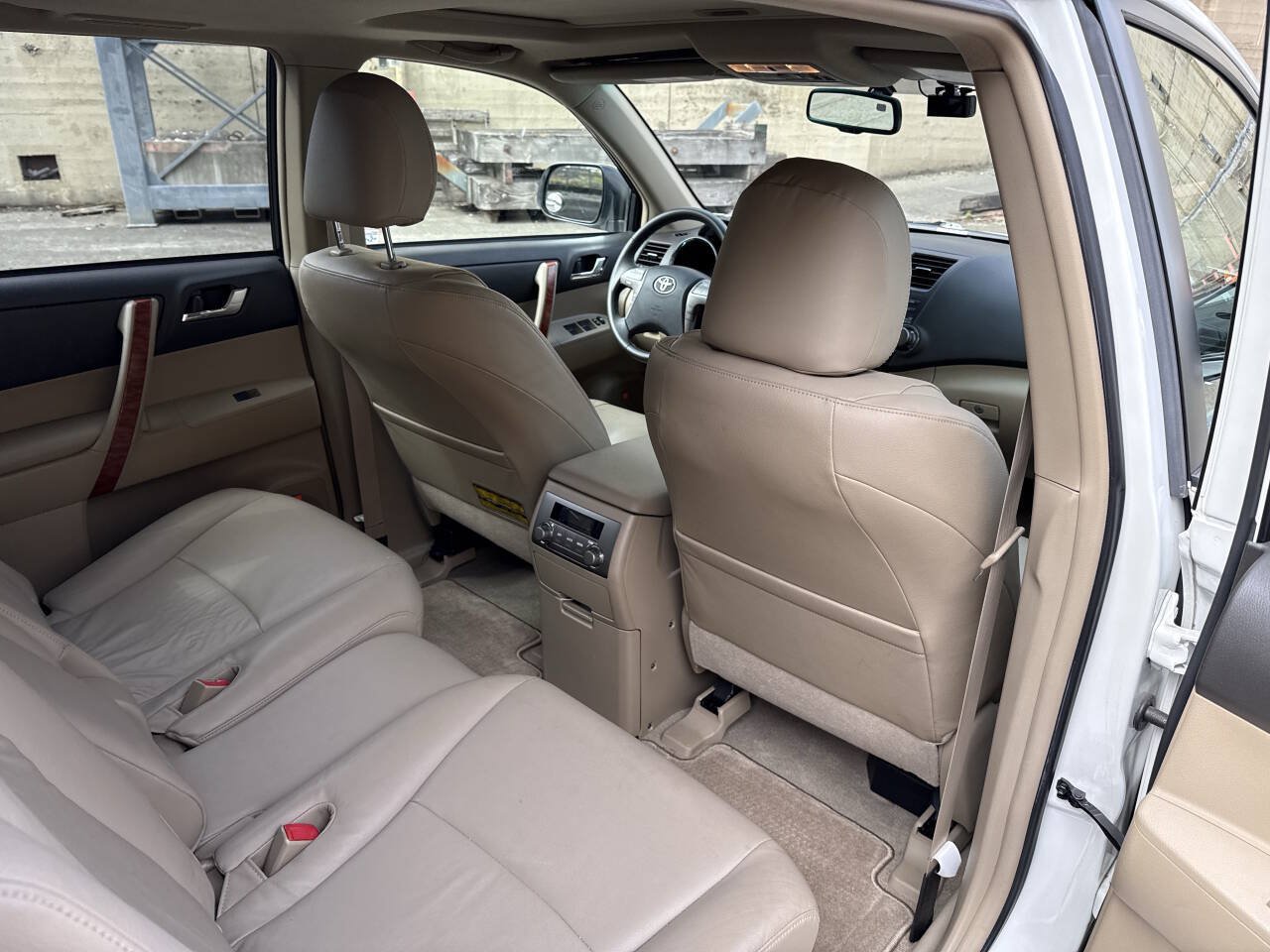 Used 2008 Toyota Highlander Limited AWD/4WD image 16
