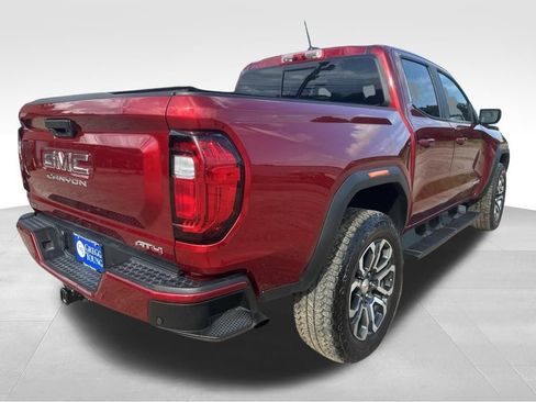 Used 2024 GMC Canyon AT4 w/ Technology Package AWD/4WD image 8