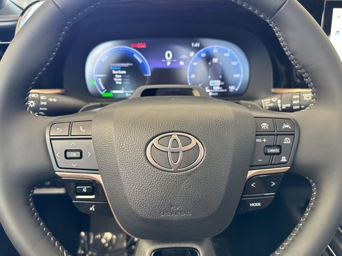 New 2026 Toyota Crown Signia AWD/4WD image 22