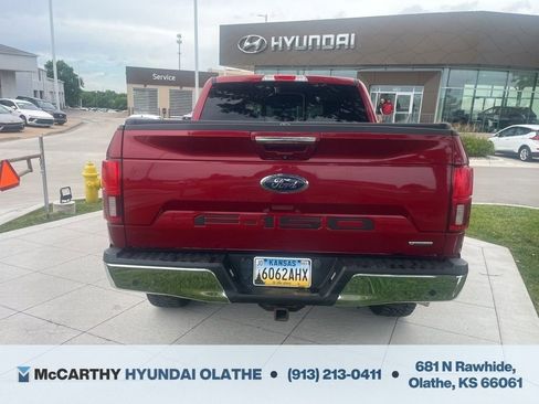 Used 2018 Ford F150 Lariat w/ Equipment Group 502A Luxury AWD/4WD image 11