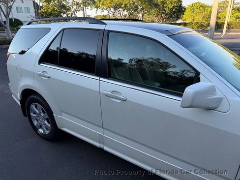 Used 2006 Cadillac SRX w/ Drivers Level One Package image 23