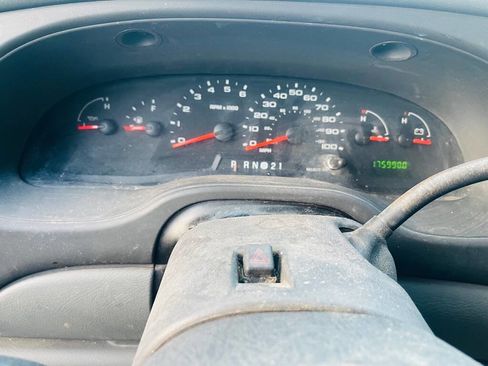 Used 2008 Ford E-250 and Econoline 250 image 17