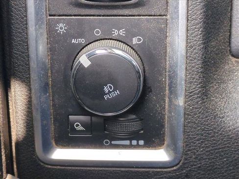 Used 2019 RAM 1500 Big Horn image 14