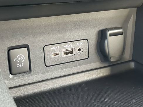 New 2025 Nissan Sentra SR image 20