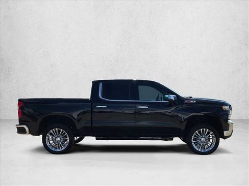 Used 2021 Chevrolet Silverado 1500 LTZ w/ LTZ Premium Package AWD/4WD image 3