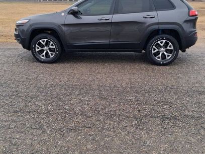 Used 2014 Jeep Cherokee Trailhawk w/ Comfort/Convenience Group