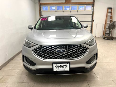 Used 2024 Ford Edge SEL image 10