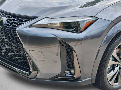 New 2026 Lexus UX 300h FWD image 23