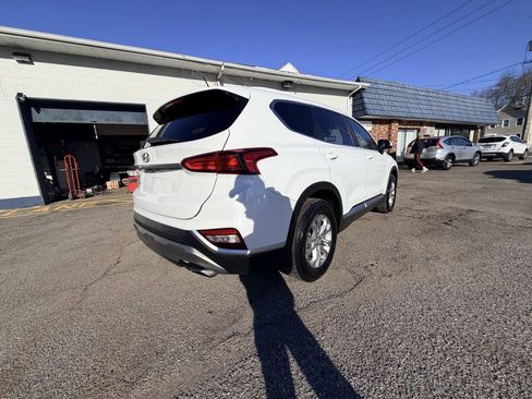 Used 2019 Hyundai Santa Fe SE FWD image 40