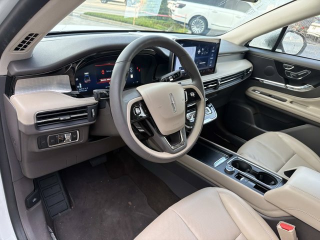 Used 2023 Lincoln Corsair FWD w/ Equipment Group 101A image 13